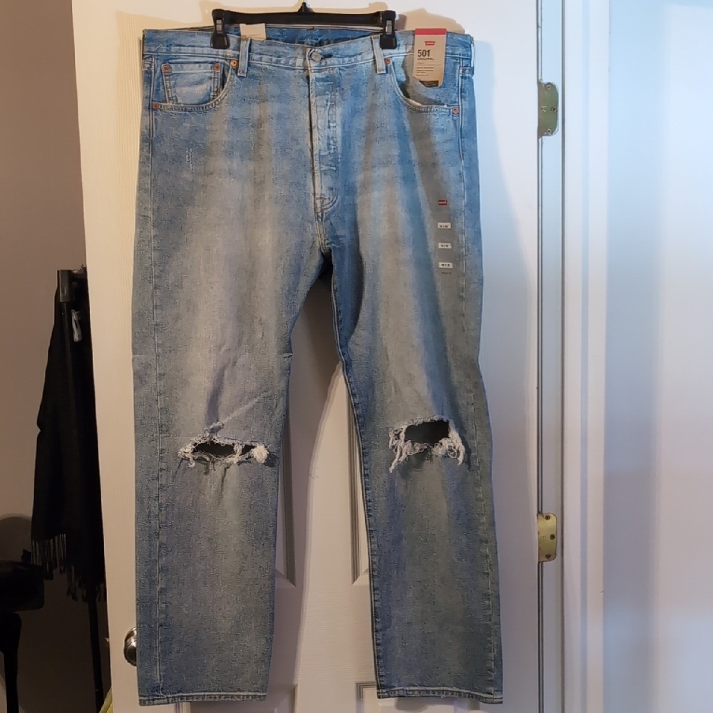Levi's Light Wash Slim Straight Ripped Jeans